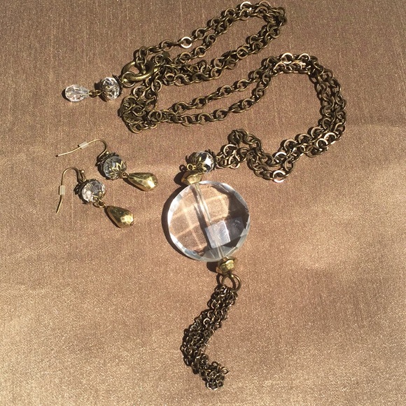 SOLD Premium Designs Necklace & Earrings Set - Picture 2 of 5